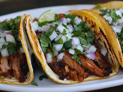 Tacos de carnitas estilo Michoacán